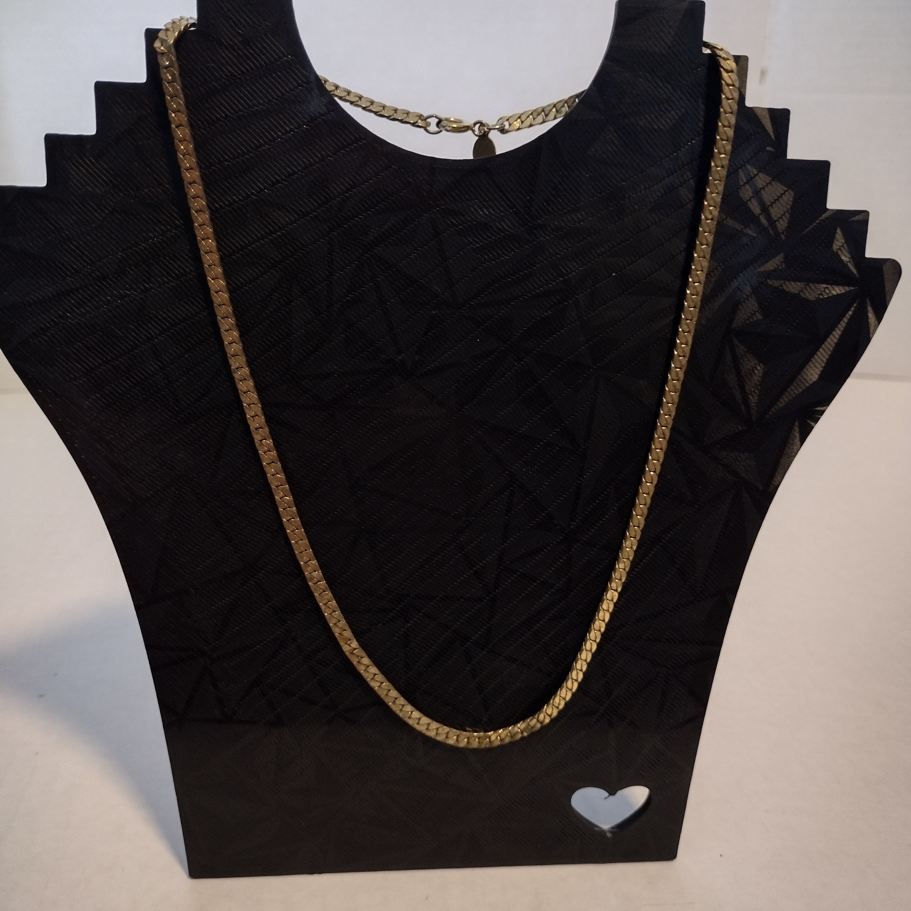 Vintage Avon Shiny Flat Serpentine Chain Necklace 16 Retro Gold Tone